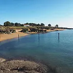 Maison Familiale A 400m De La Pour 8,