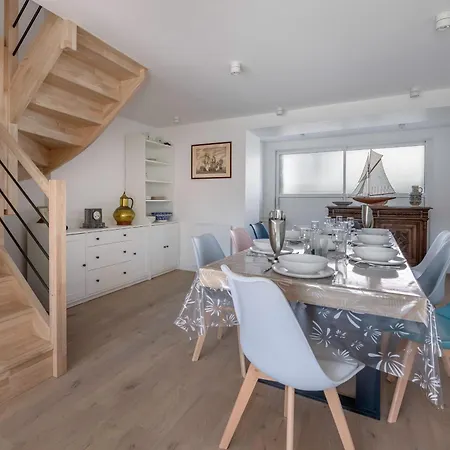 Maison Familiale A 400m De La Pour 8,