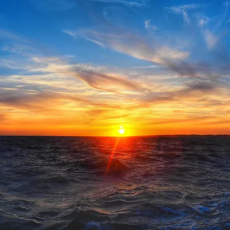 بيت للعطل Maison Familiale A 400m De La Pour 8,