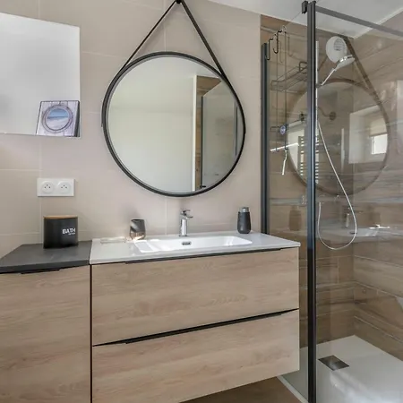 Maison Familiale A 400m De La Pour 8,