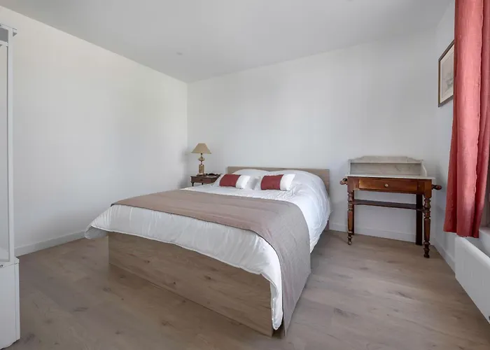 Maison Familiale A 400m De La Pour 8,