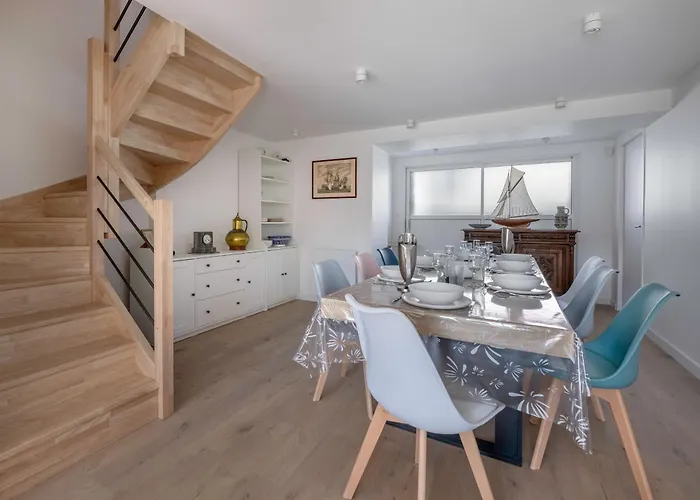 Maison Familiale A 400m De La Pour 8,