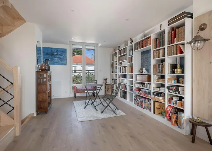 Maison Familiale A 400m De La Pour 8, Prázdninový dům